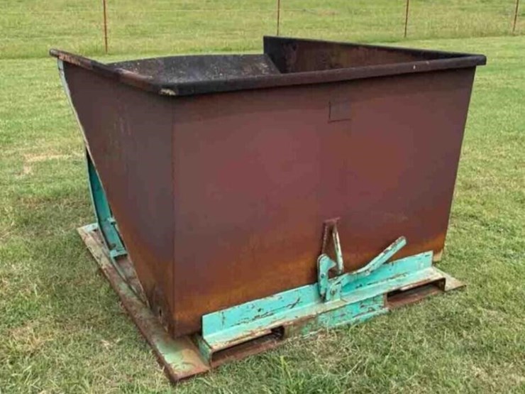 metal-trash-bin,-58”x72”x39”-tall-image-2