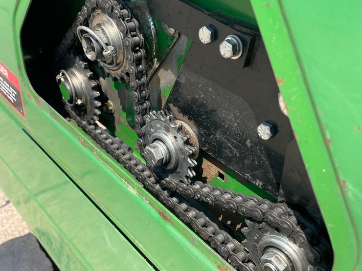 john-deere-1590-image-17