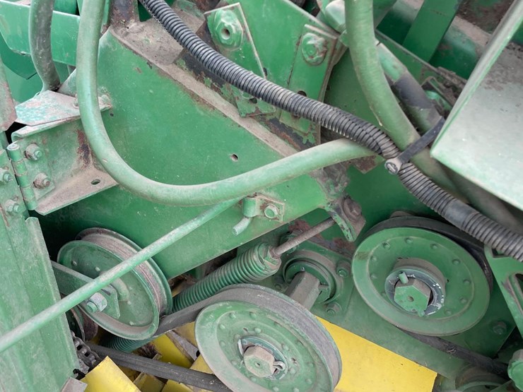 john-deere-530-image-39