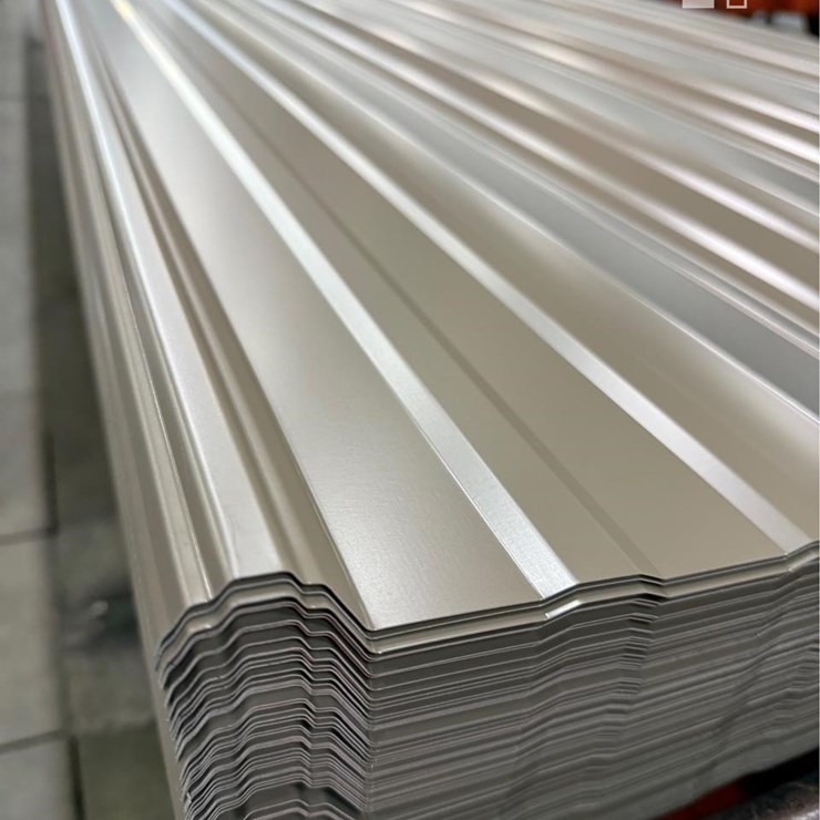100X 20FT NEW STEEL ROOF TERATONE