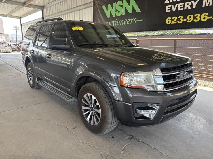 2015-ford-expedition-image-2