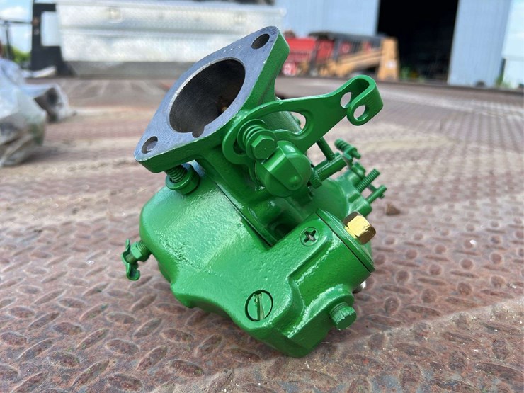marvel-schebler-dltx-72-carburetor-image-2