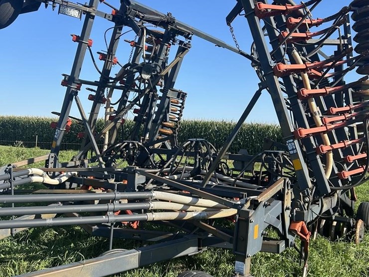 flexi-coil-33ft-air-seeder-image-4