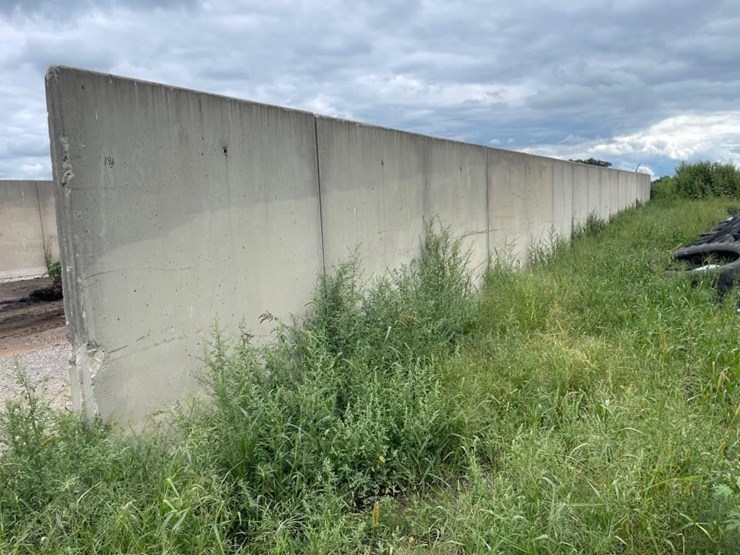 bunker-t--walls-(120'-+/--total)---off-site-image-2