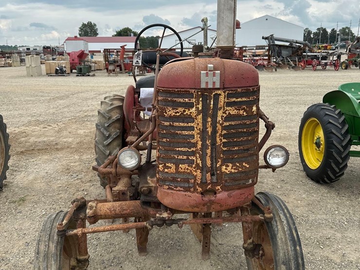 947---farmall-138-(sn#-4203)-image-2