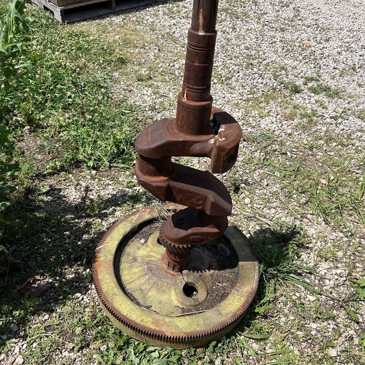 John Deere Model G Flywheel and Crankshaft