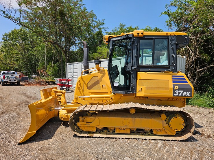 2018-komatsu-d37px-23-image-6