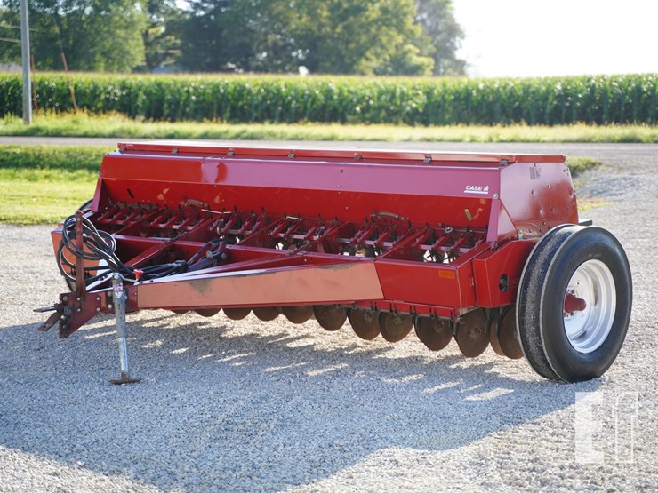 case-ih-5300-image-1