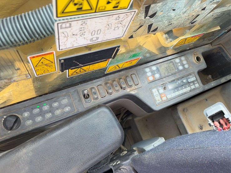 2013-caterpillar-329el-image-51