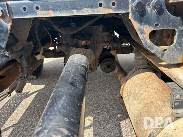 2007-international-durastar-4300-image-40