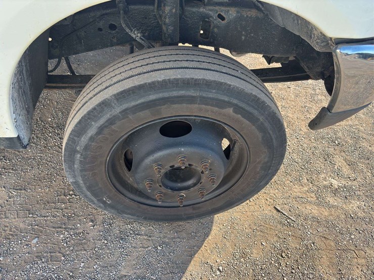 2000-ford-f450-image-7