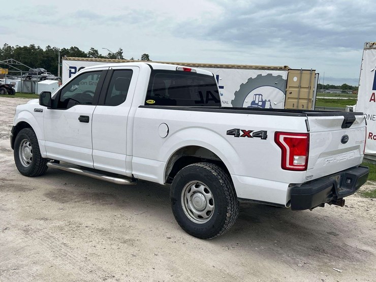 2016-ford-f150-image-4