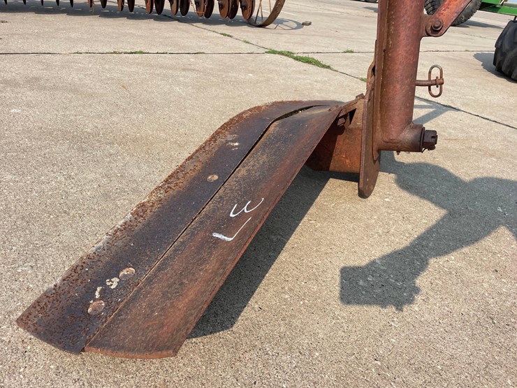 3pt-6ft-blade-image-6