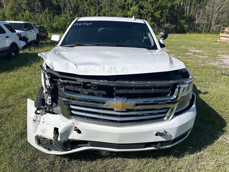 2020-chevrolet-tahoe-image-15