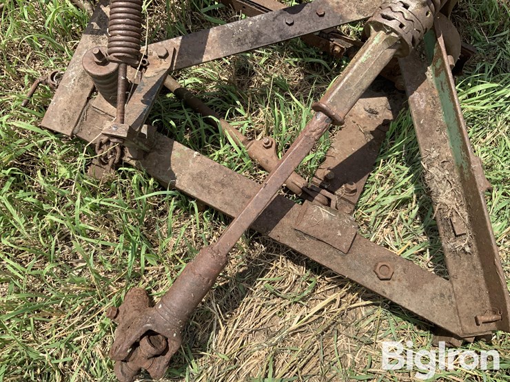 john-deere-5-image-11