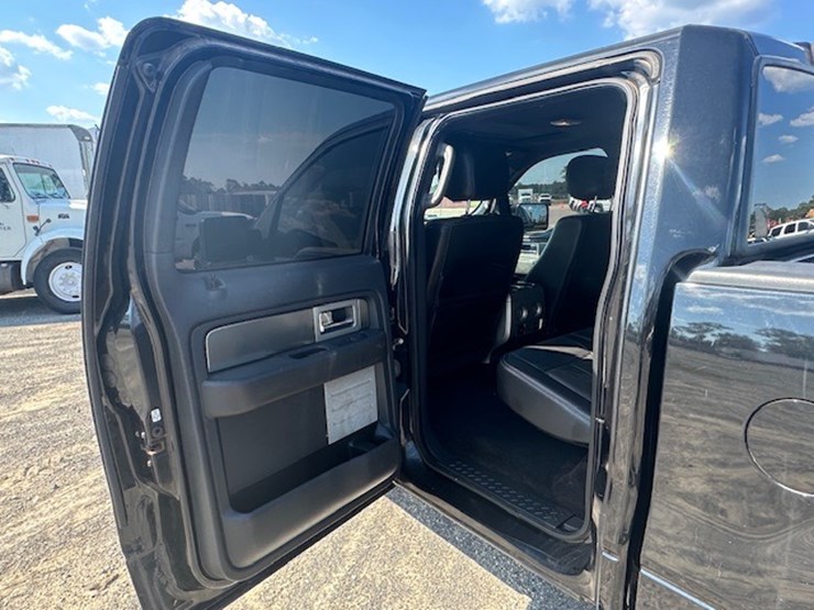 2014-ford-f150-image-23