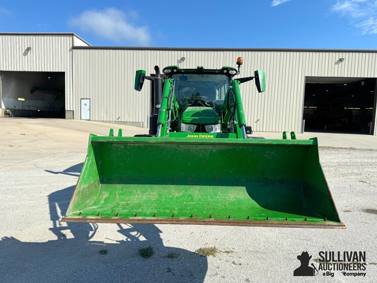 2023-john-deere-6r-140-image-8