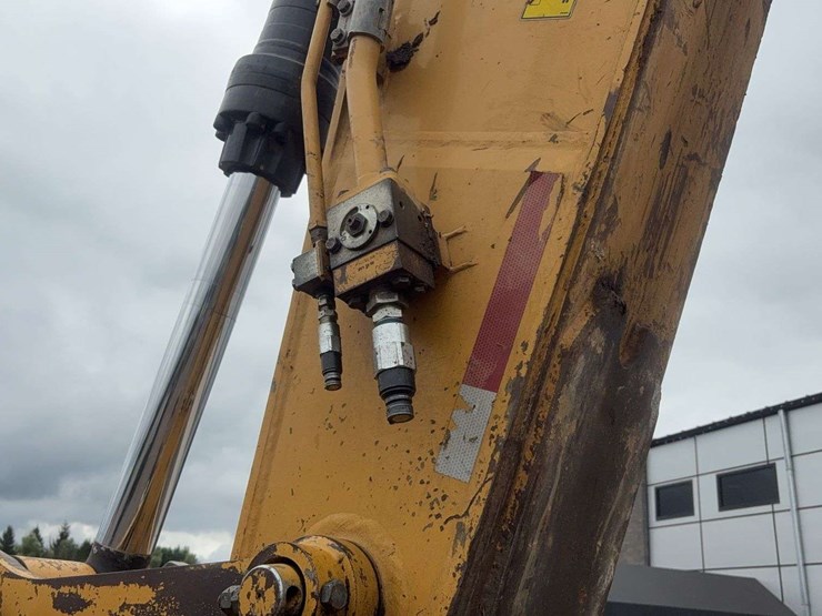 2013-caterpillar-336el-h-image-30