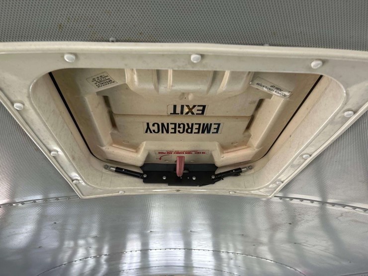 2009-ic-corporation-pb105-school-bus-image-23