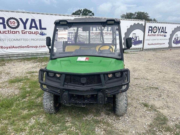 2020-john-deere-gator-xuv-835m-image-21