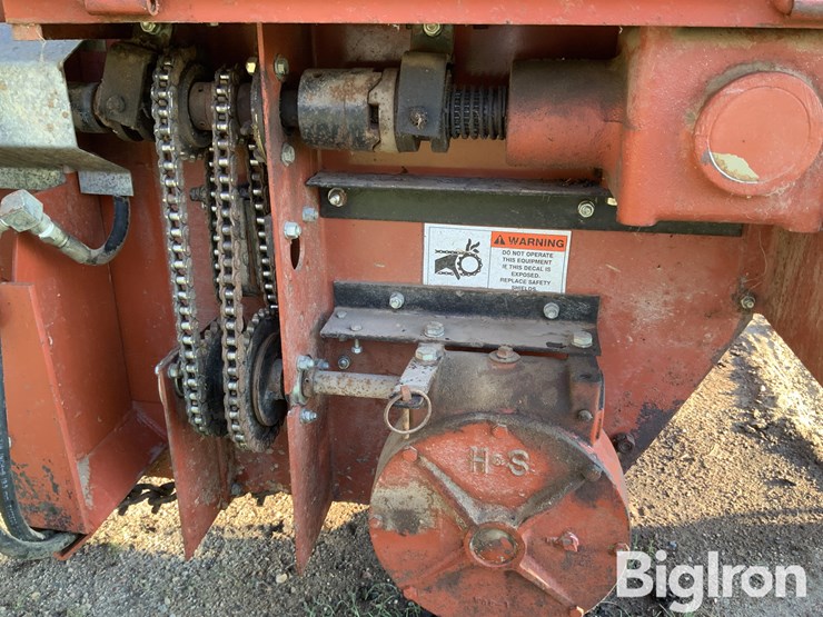 hesston-s370-image-19