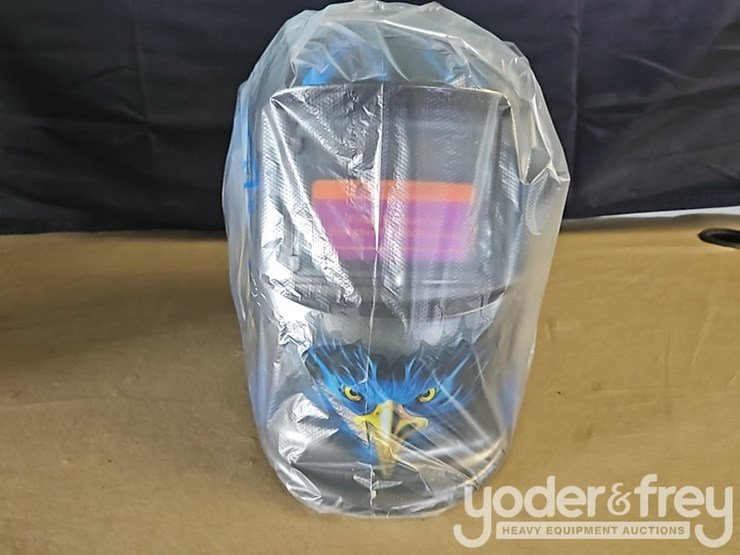 unused-auto-darkening-welding-helmet-image-2