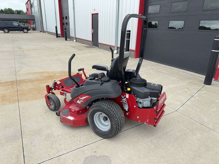 2018-ferris-isx-600-zero-turn-mower-image-4