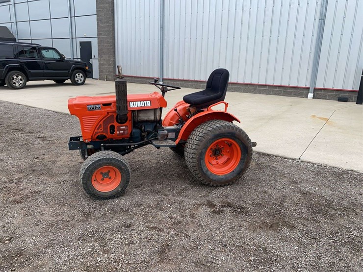kubota-b7100-image-1