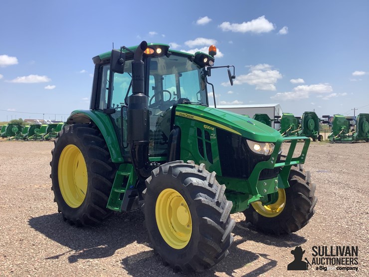 2023-john-deere-6120m-mfwd-tractor-image-3