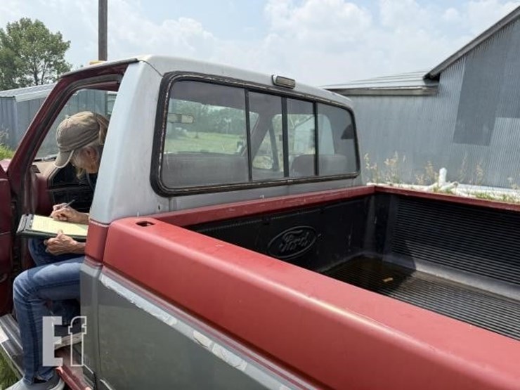 1990-ford-f150-xlt-image-13