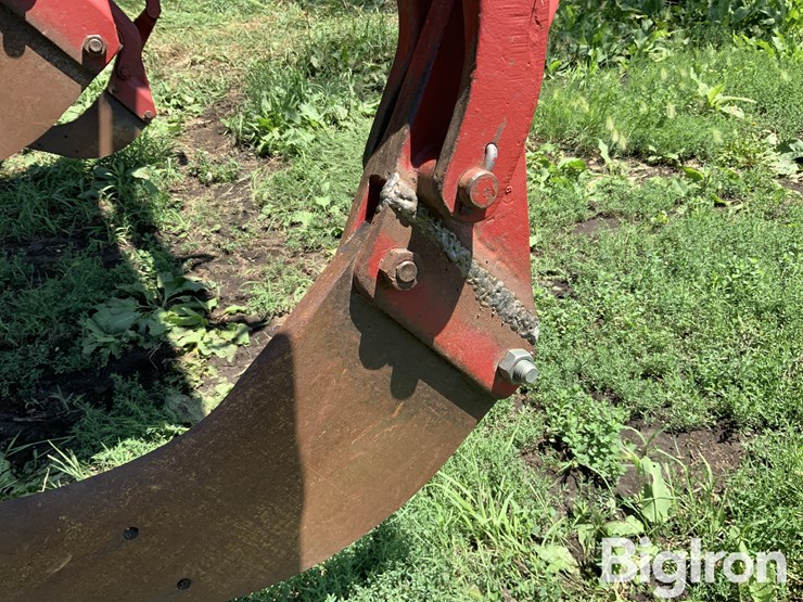 case-ih-14subso-ripper-image-16