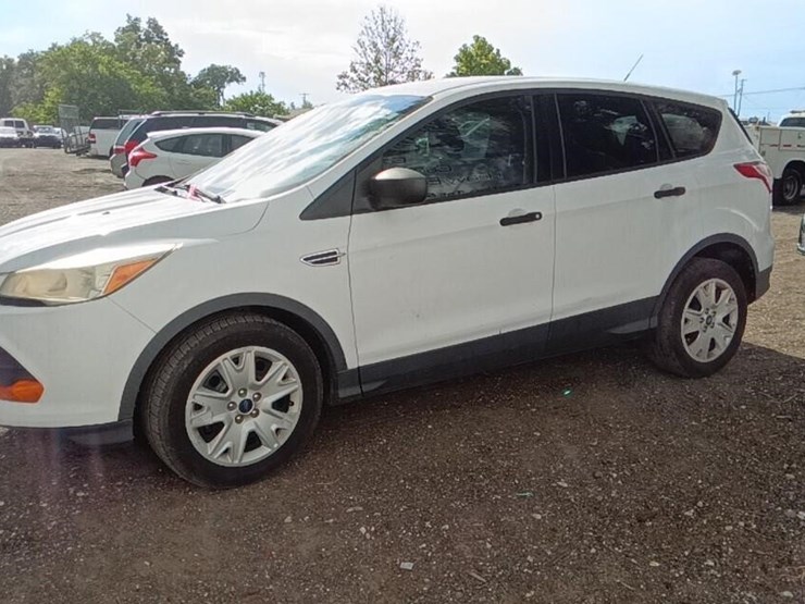 2015-ford-escape-image-3