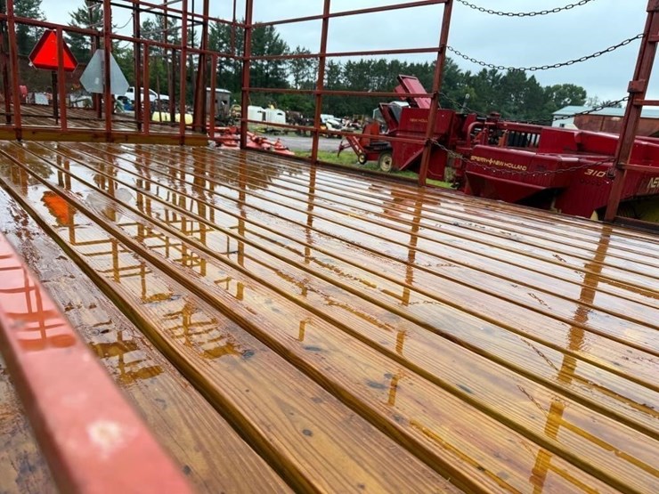 9x16'-hay-rack-on-gear-image-5