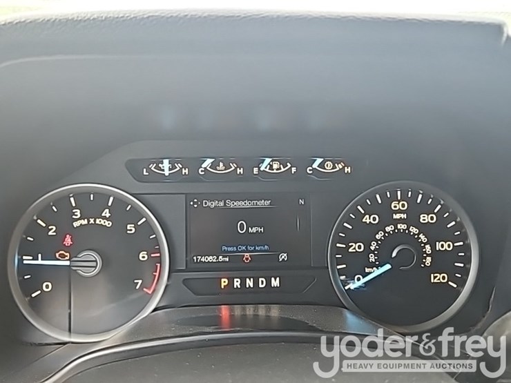 2018-ford-f150-xlt-image-58