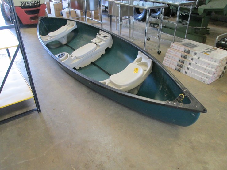 #23-•-#26938-•-mackinaw-~15’-canoe-jok37352l617-image-2