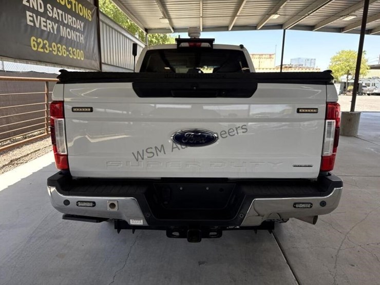 2019-ford-f250-image-8