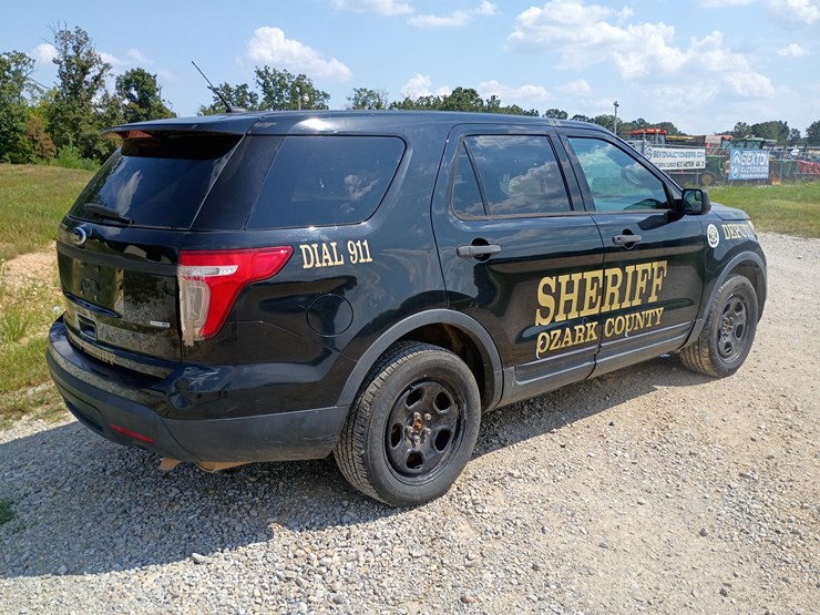 2014-ford-explorer-image-9