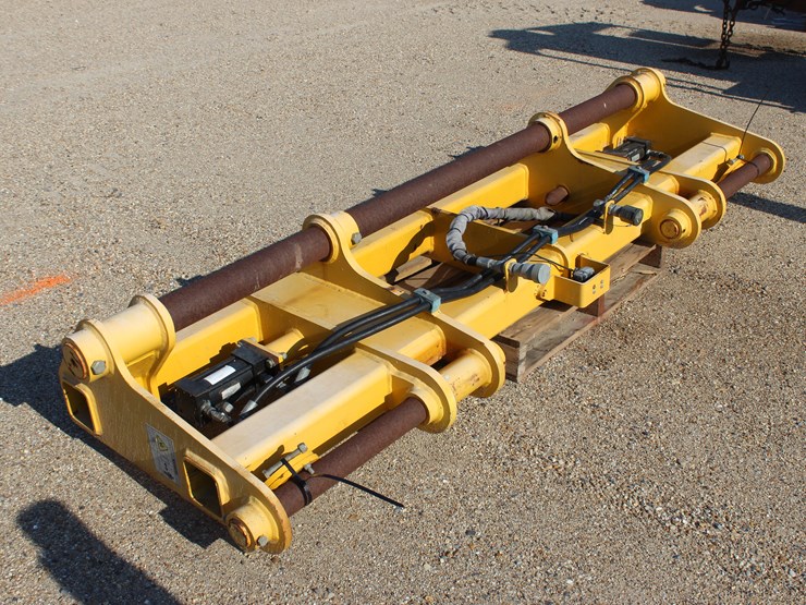 #23029-•-hyd-quick-attach-for-loader-image-2