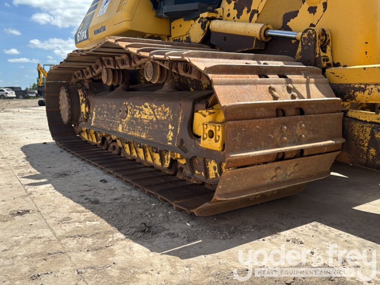 2016-komatsu-d61px-24-image-18