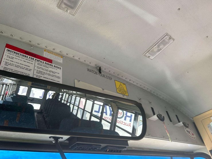 2009-ic-corporation-pb105-school-bus-image-20