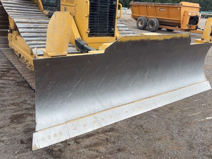 2013-cat-dgn-lgp-dozer-image-28