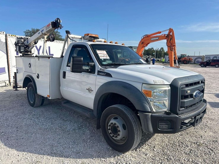 2015-auto-crane-4004eh-image-2