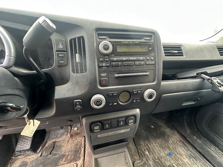 2008-honda-ridgeline-image-45