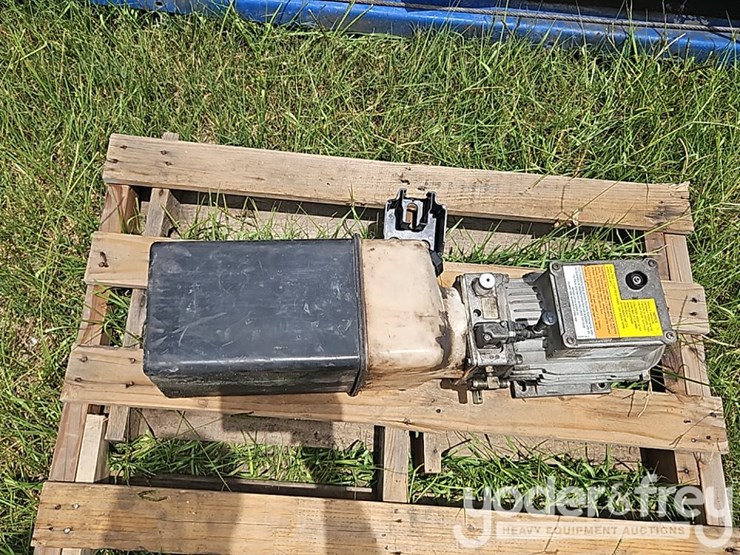 rotary-car-lift-image-5