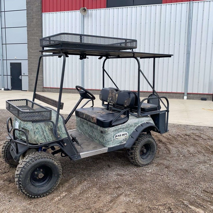 2007 Bad Boy Buggy Golf Cart