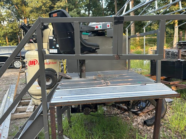 #129-•-2004-wood-mizer-lt300-bandmill-image-25