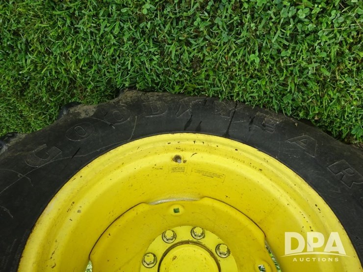 2001-john-deere-9550-image-47