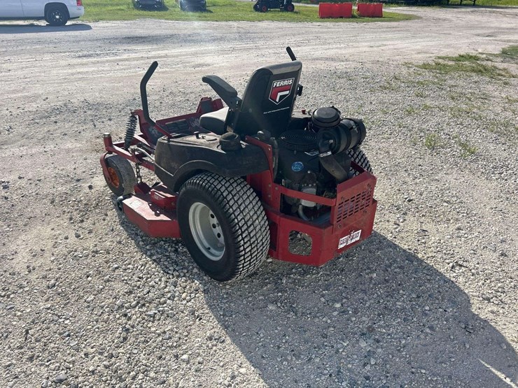 ferris-52in-zero-turn-mower-image-4