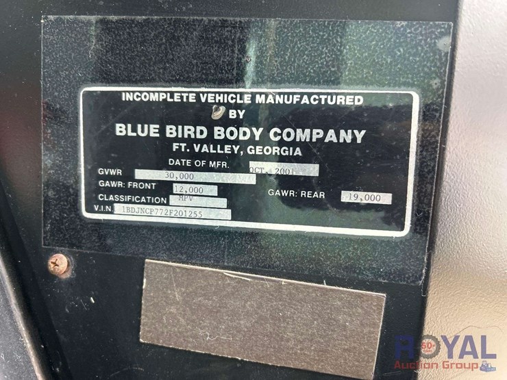 2002-blue-bird-f131612-bus-image-4