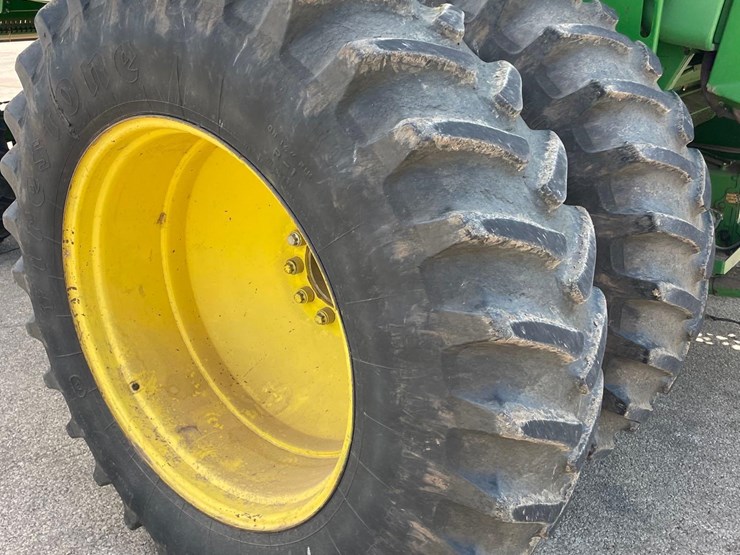 2002-john-deere-9550-image-28